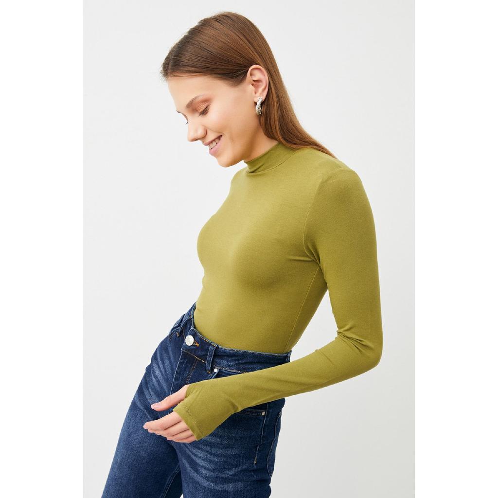 Schwarzer Damen-Body mit Fingerdetail