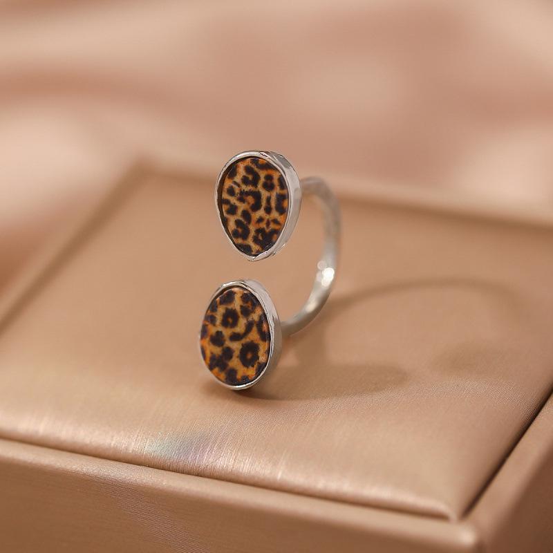 Leopard Print U-Shaped Open Women's Ring - Retro Internet Celebrity Style