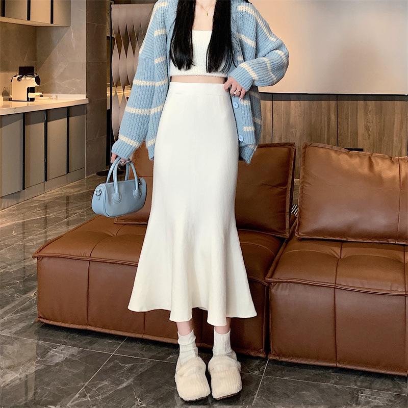 Elegantly Fitted High-Waist Knit Ruffle A-Line Skirt