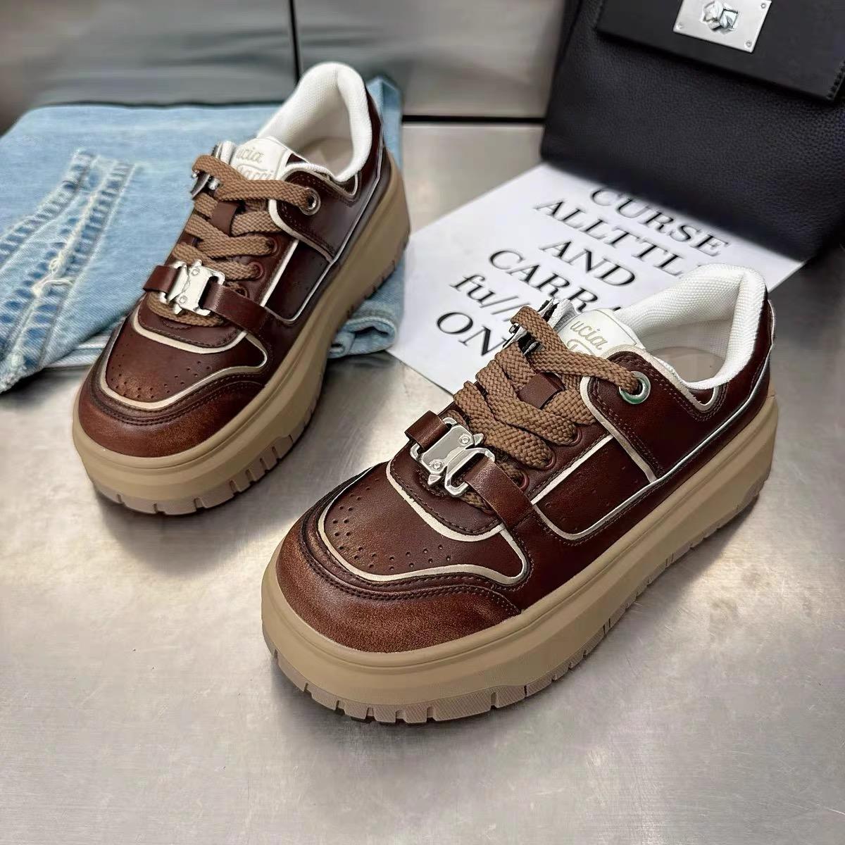 

Мода 2024 года. Новые дышащие сетчатые женские спортивные повседневные туфли на плоской подошве с однотонными кроссовками для женщин. Zapatillas De Mujer 40 коричневый