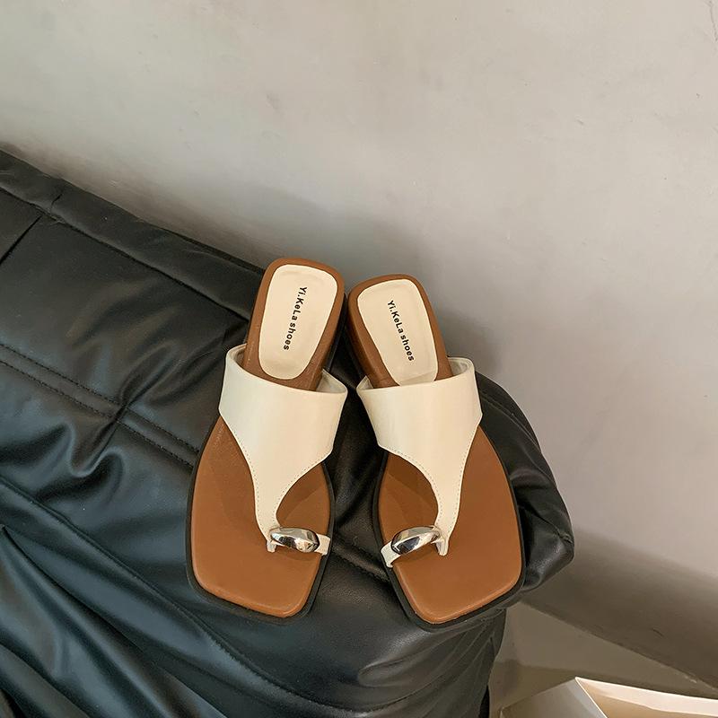 3606 fashionable versatile soft-soled personalized thick-soled flip-flops 2025 French set toe one-word beach shoes women's summer