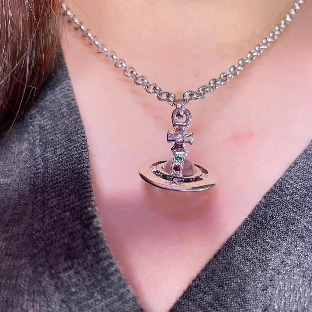 Vivienne Westwood Císařovna Vdova 10mm Orb UFO Přívěsek Choker