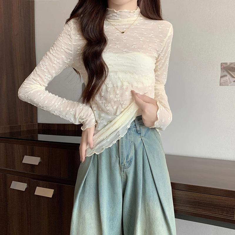 Half turtleneck, slim long-sleeved bottoming shirt, T-shirt for women, autumn and winter lace fungus edge, velvet and thickened layered inner top