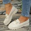 Damesko i metallisk loafers-stil med dekorative spennestropper - Slip-on sko med rund tå som er komfortable for alle årstider