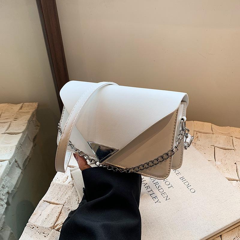 

Літня Свіжа та Проста Популярна Маленька Квадратна Сумка Новий Нішевий Дизайн Ланцюжок Кросбоді Жіноча Сумка Трендова Сумка на Плече Жіноча