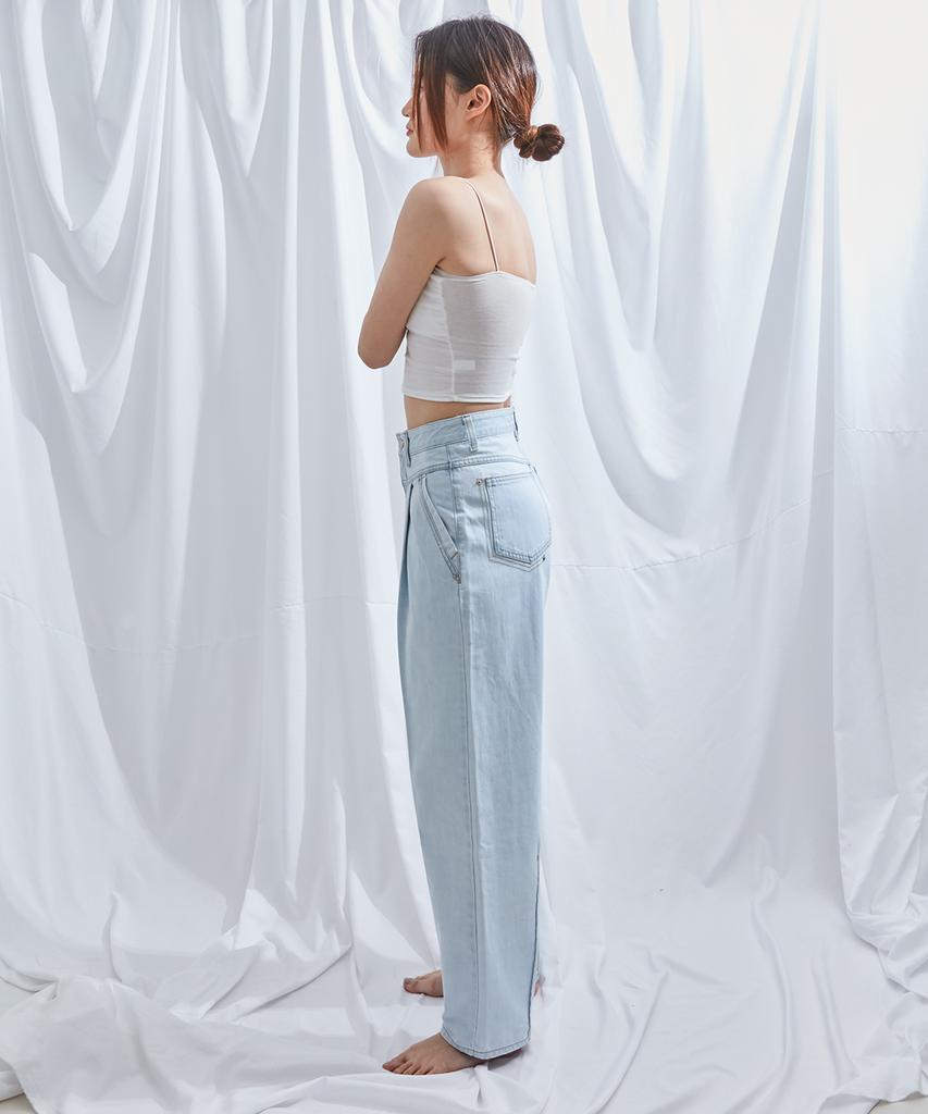 DILETTANTISME Ice Wash Semi-Baggy Single-Pleat Jeans
