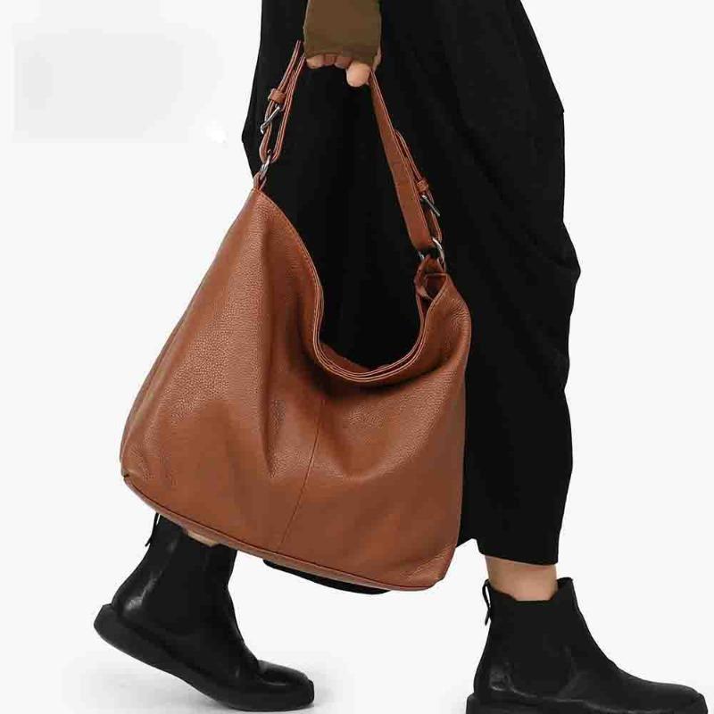 Large Capacity Homeless Bag Folded Shoulder Bag Soft Cowhide Handheld Commuter Bag Hobo Bag