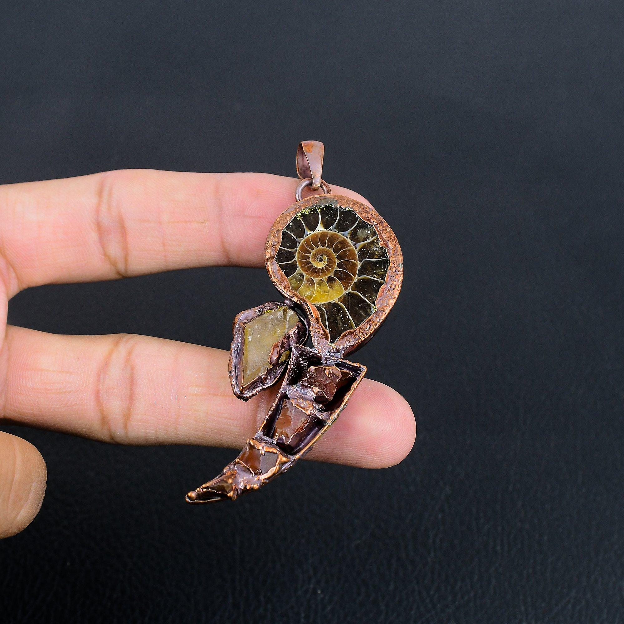 

Подвеска с окаменелостью аммонита, Подвеска из драгоценного камня с гальваническим покрытием медью, Ювелирное изделие ручной работы, Красивая подвеска 2.55 Inches