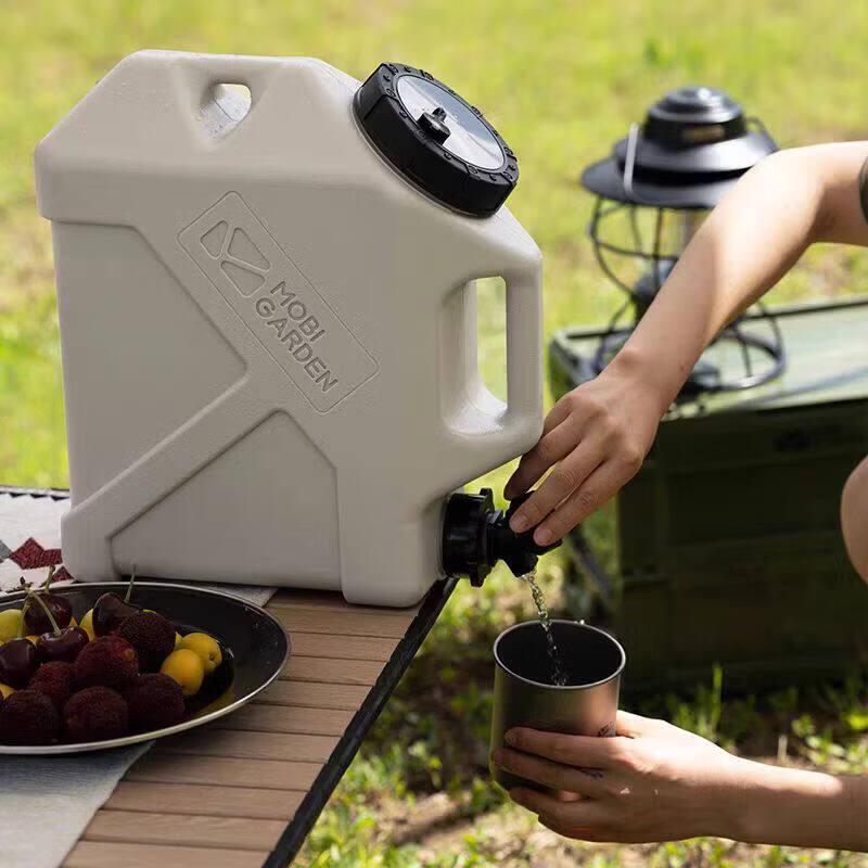 MOBIGARDEN Portable Camping Water Bucket