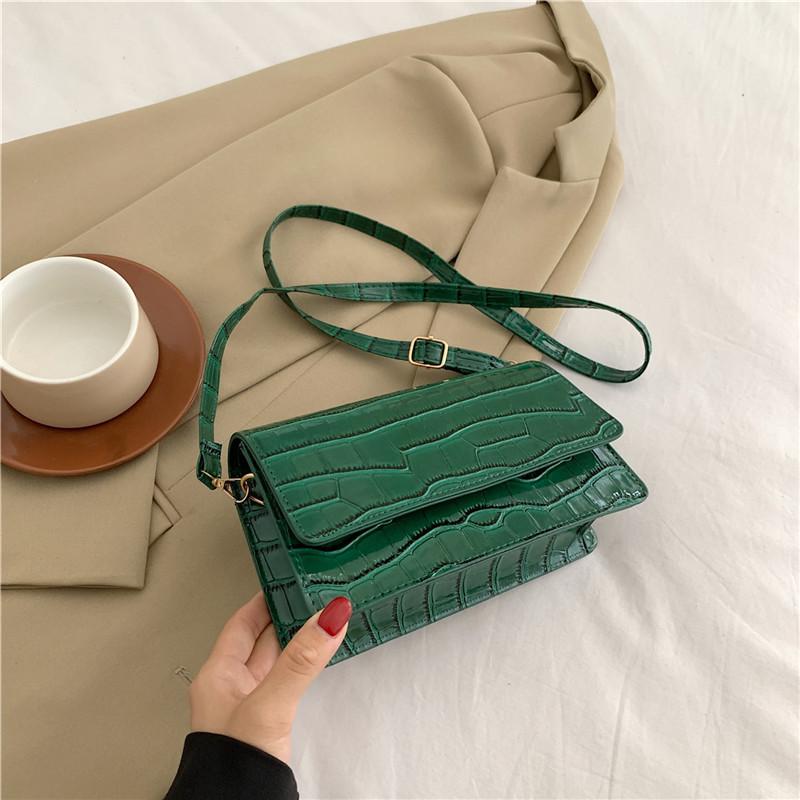 New crocodile pattern candy color square bag 2025 summer foreign style new small bag fashion portable shoulder messenger bag