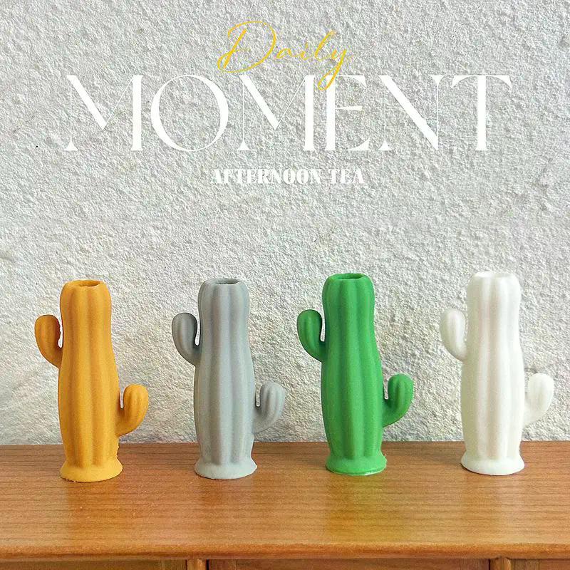 1Pcs Dollhouse Miniature Cactus Shaped Vase Model Furniture Accessories for Doll House Living Room Scene Decor Kids Play Toy