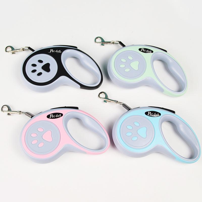 One-Button Retractable Shock-Absorbing Dog Leash for Safe Outings