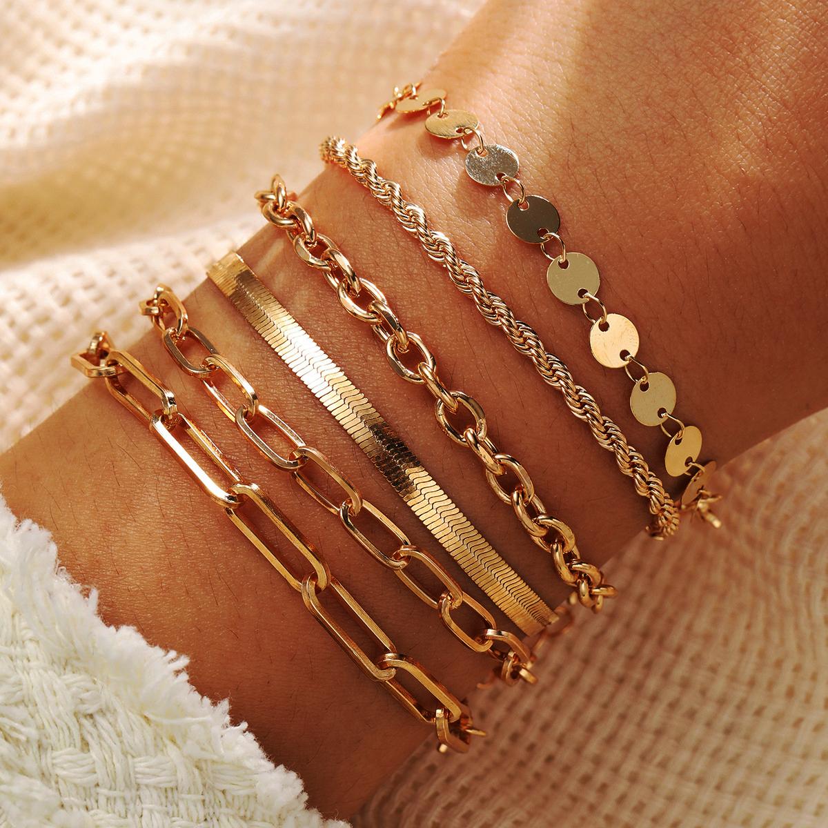

6pcs/set Exquisite Gold Color Cuban Chain Bracelets Set for Women Vintage Chic European And American Bracelet Daily Wear Jewelry
