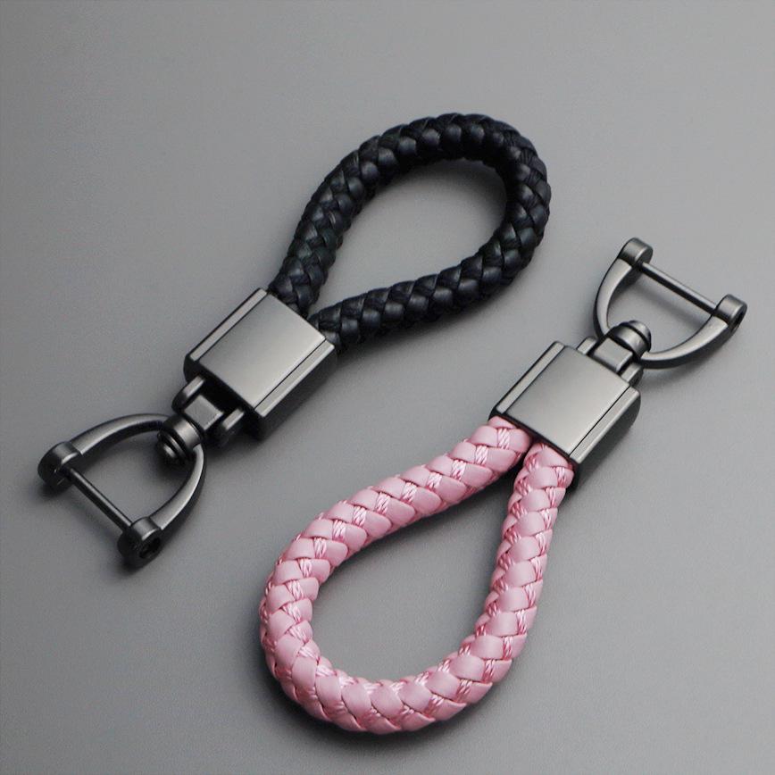 Portachiavi in Metallo con Cordino in Pelle Intrecciata Fatto a Mano - Ciondolo Colorato Portachiavi per Auto, Perfetto per Promozione a Terra o Piccoli Regali