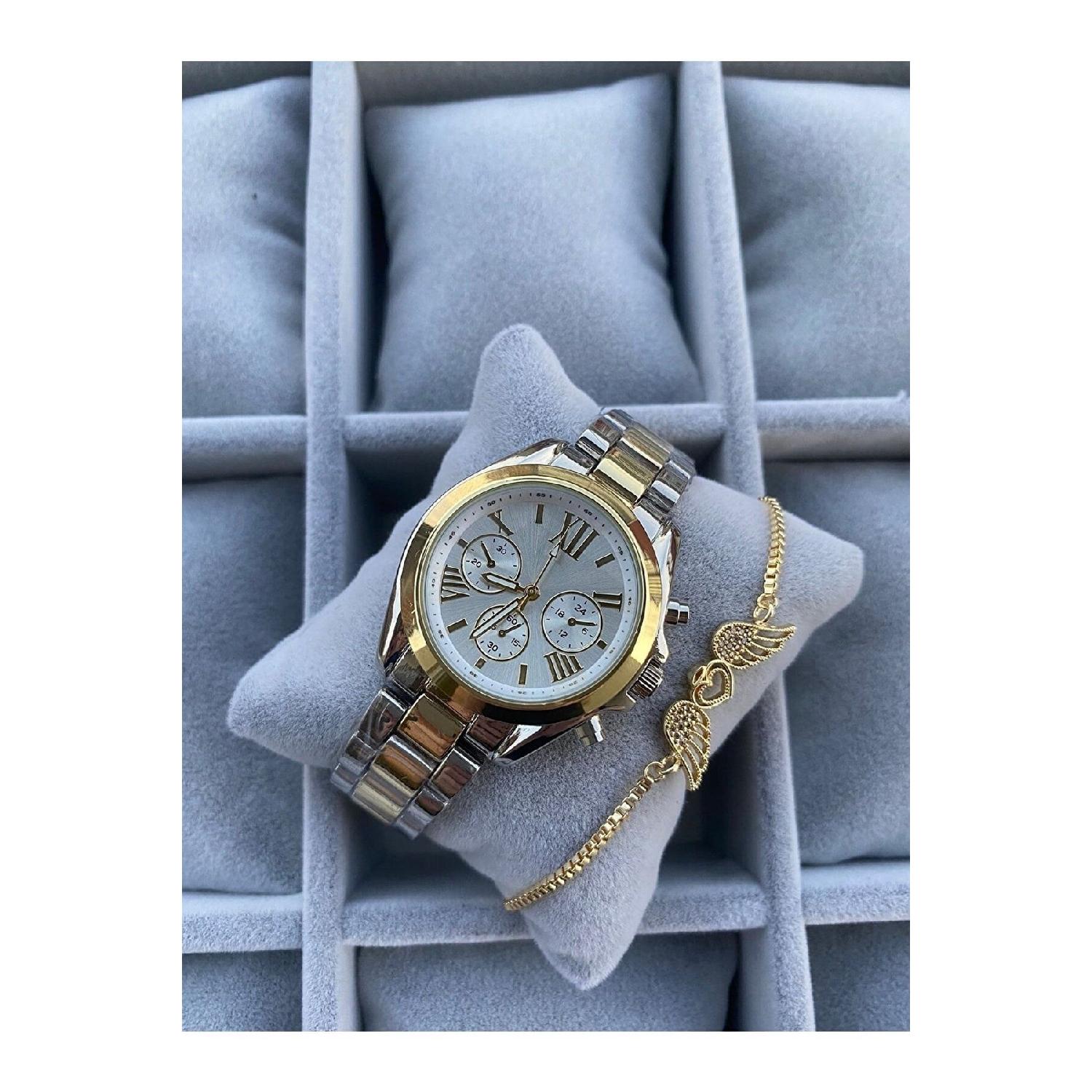 

Наручные часы из стали модели M Kors серебристого цвета (браслет не входит в комплект)