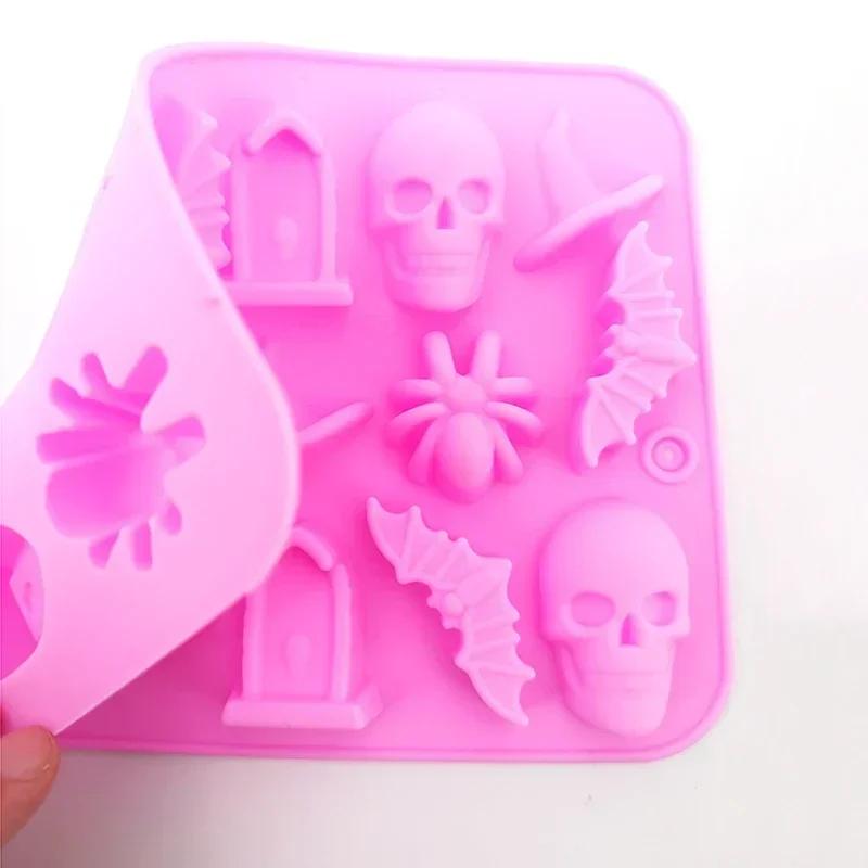 18 Cavities Halloween Scary Silicone Mold Hat Skull Tomb Bat Pumpkin Spider Chocolate Gummy Mould Cake Decoration Baking Mold