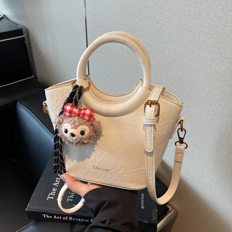 Commuter hand-held new ins diagonal cross fashion autumn women's shoulder crossbody bucket bag