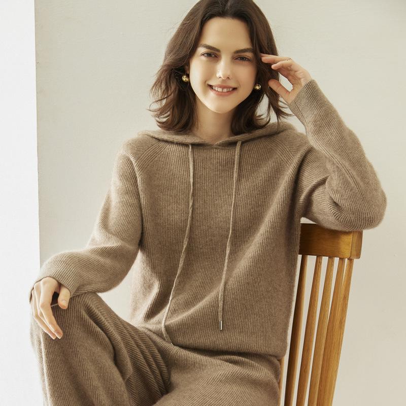 New Women's Cashmere Hoodie & Knitted Wide-Leg Pants Fashion Suit for Autumn/Winter
