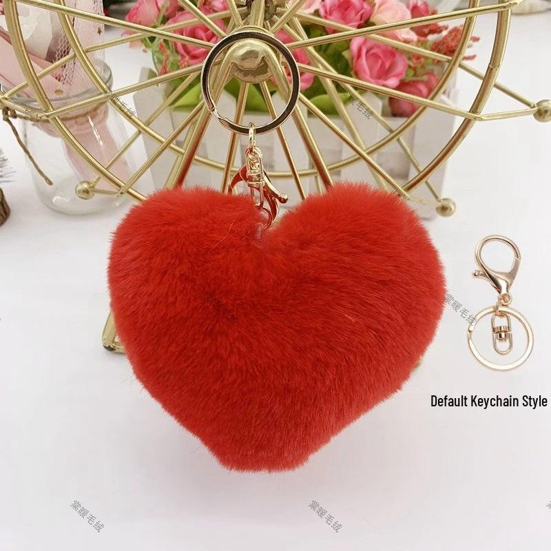 Breloc Pandantiv Inimă Blană Imitată - Charm Minge de Pluș 9cm pentru Genți și Accesorii de Îmbrăcăminte