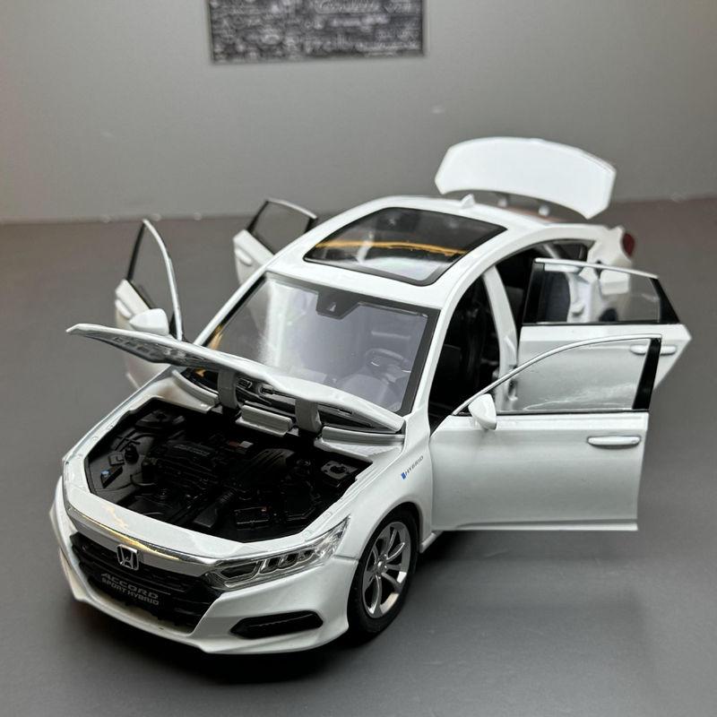 1/24 HONDA Accord Alloy Car Model Diecasts & Toy Vehicles Metal Car Model Simulation Collection Sound and Light Childrens Gifts