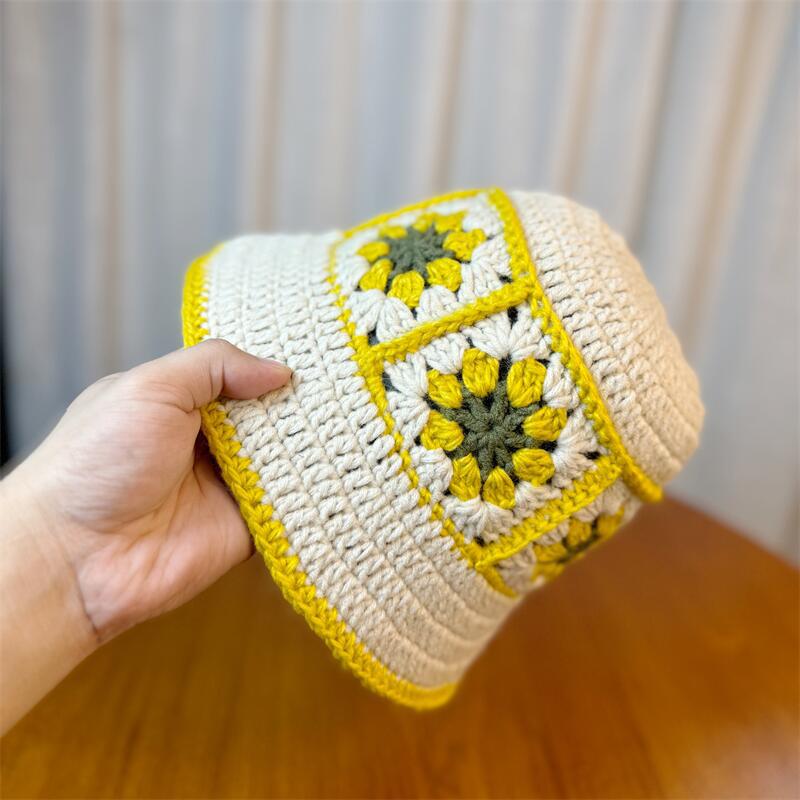 Haken Blume Kontrastfarbe Fischerhut Damen Herbst und Winter Warme Wollmütze Retro Lochstrickmütze Kinder