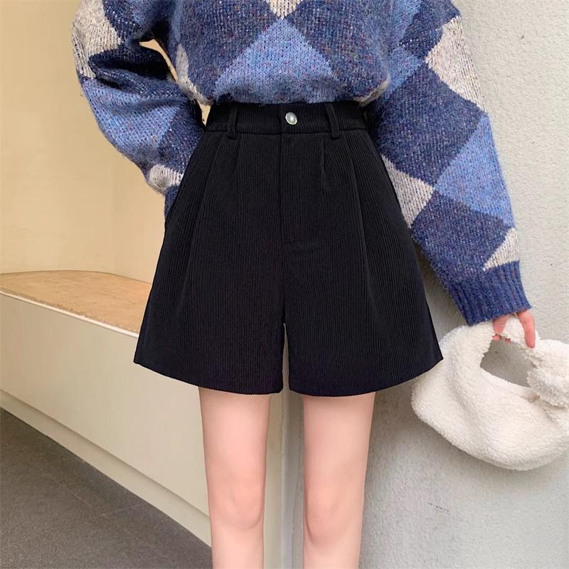 

Plus Size High Waist Corduroy Bootcut Shorts - Pear-Shaped, A-Line, Wide Leg, Elastic Waist, Thickened for Autumn and Winter. XL [Recommended 119-130 lbs]