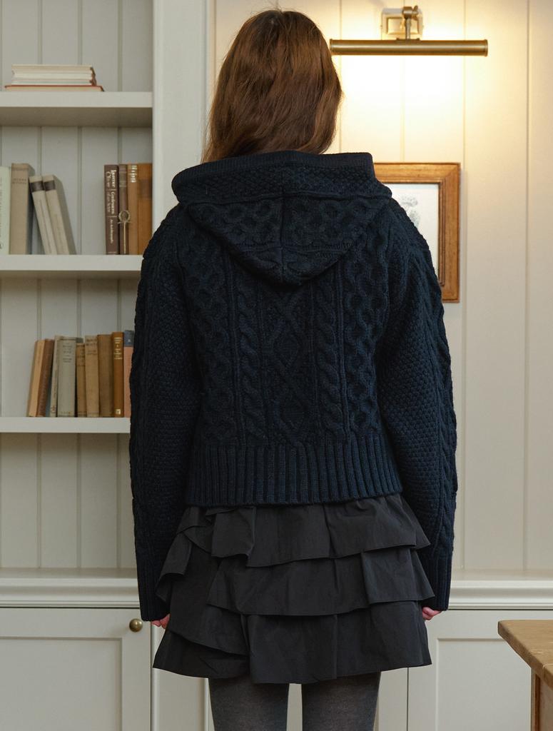 CLUNY Cable Two Way Knit Zipup Cardigan - Black
