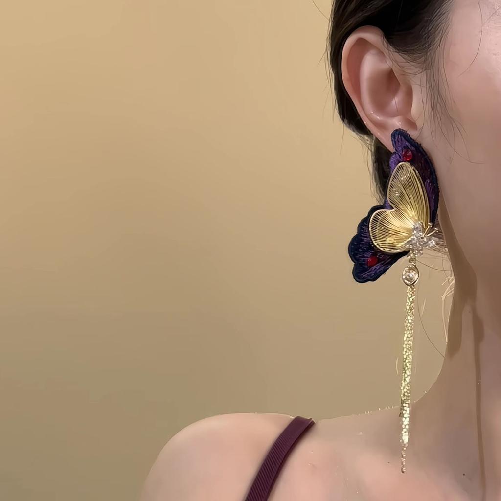 Silver Needle Zircon Pearl Butterfly Tassel Earrings Sweet Gentle Fashion Versatile Earrings Light Luxury Premium Earrings Women