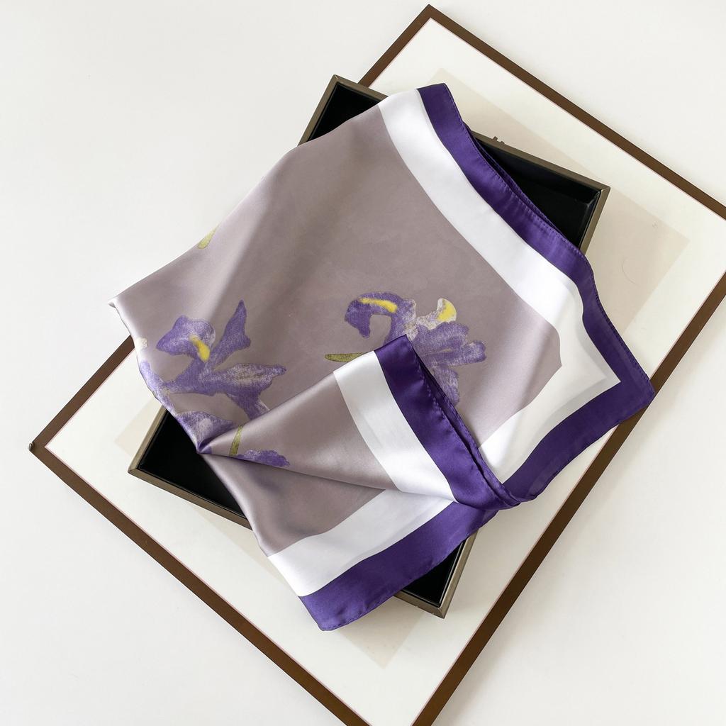 70 Simulation Silk Navy Blue Cashew Silk Scarf, Simple And High-End Sense Matching Square Scarf, Women'S Decorative Thin Scarf, Workplace Scarf.