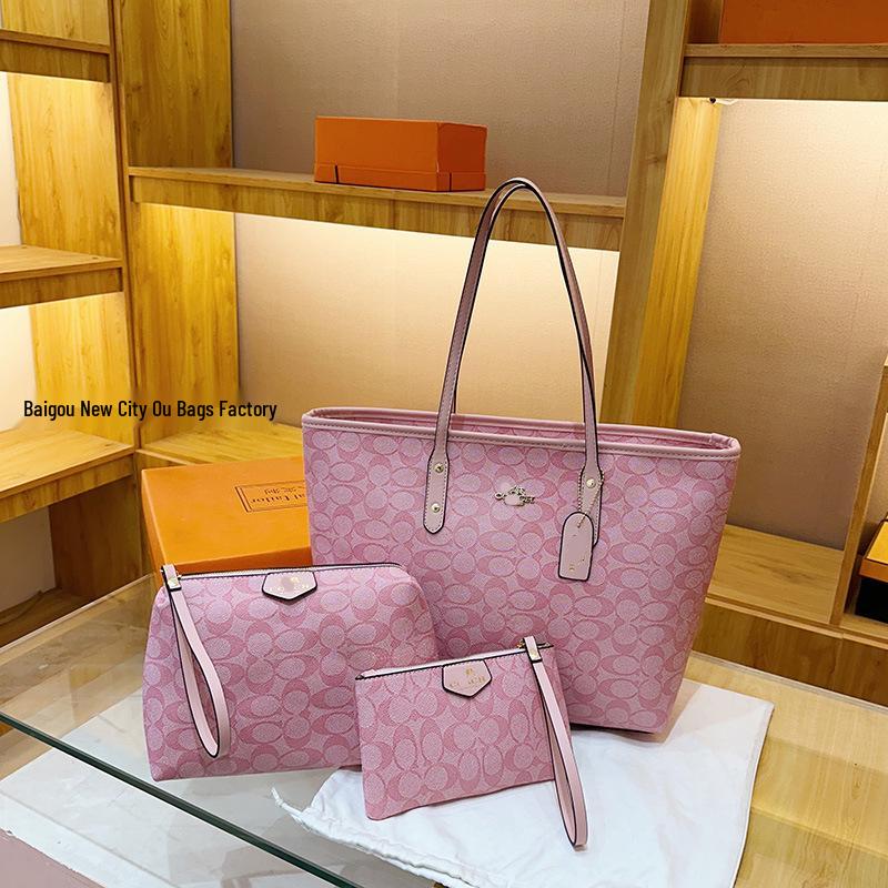 2025 Women’s Versatile Large Capacity Mother-Child Tote: Fashionable Commute Shoulder Handbag