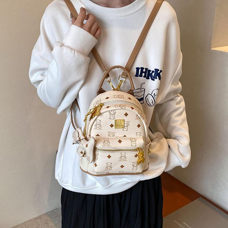 Νέα τσάντα υψηλής ποιότητας για την αρχή της άνοιξης, κλασικό σακίδιο πλάτης με αρκουδάκι, ευέλικτη τσάντα ώμου για γυναίκες