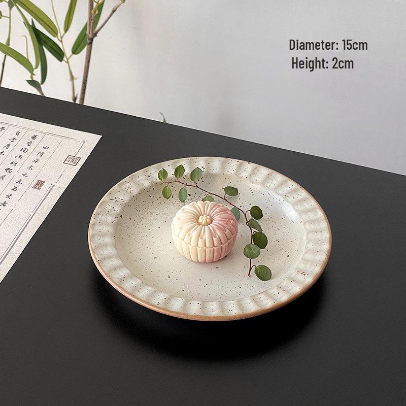 Exquisite Chinese Retro Ceramic Dim Sum and Dessert Plate with Lace Design