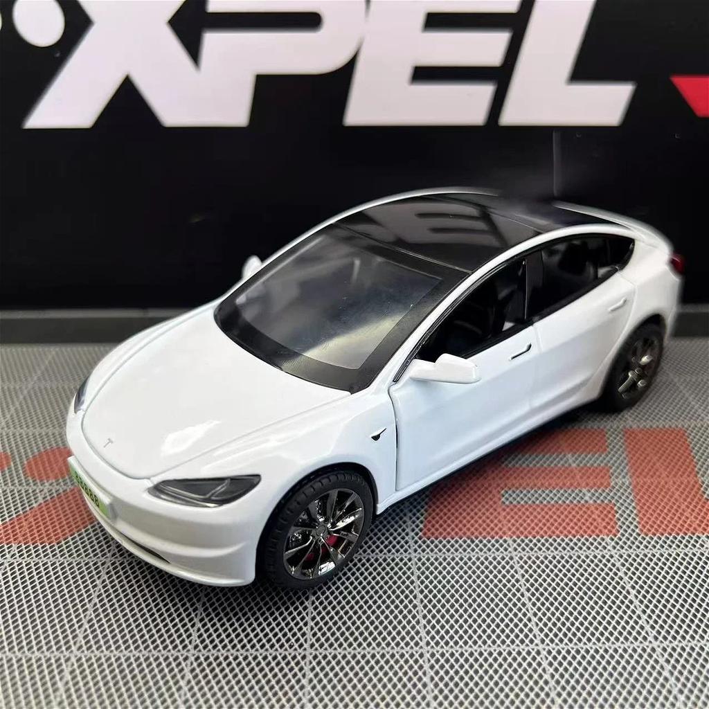 1:32 Tesla Model 3 Legierung Auto Modell Simulation Sound und Licht Rückziehbar Spielzeugauto Metallauto Jungen Sammlung Ornamente Geschenk