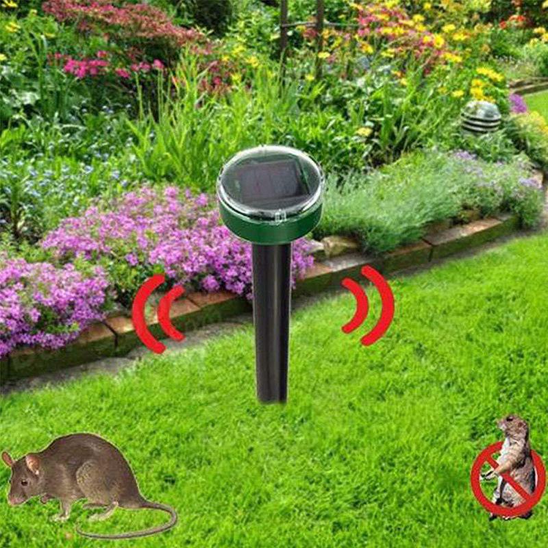 Ultrasonic Solar Mouse Repeller - Outdoor Intelligent Rat Exterminator with New Black Technology