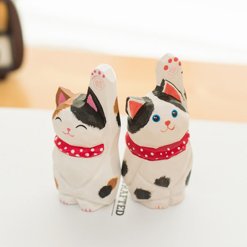 Wooden Lucky Cat Figurine Home Decor Gift For Office And Living Room