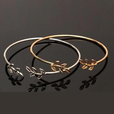 European and American Leaf Bracelets: Trendy Accessories & Hand Jewelry Collection