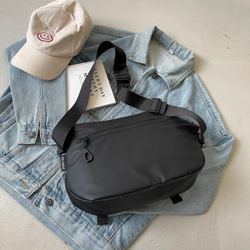 Sports Crossbody Bag Women's Commuter Bag Riding Backpack Large Capacity Shoulder Bag