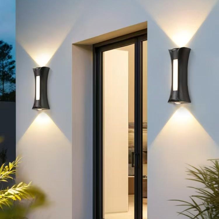 Retro Waterproof Outdoor Wall Lamp for Corridor, Balcony, or Courtyard