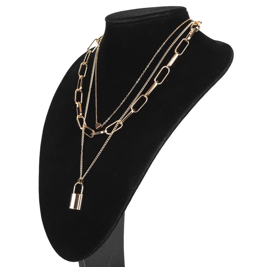 Women Simple Layered Necklace Lock Heart Shaped Pendant Necklace Jewelry Accessory(Golden )