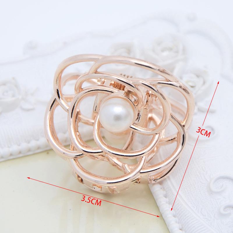 INS Minimalist Metal Claw Hairpin: Small & Medium Retro Hair Clip for European & American Styles, Korean Headwear