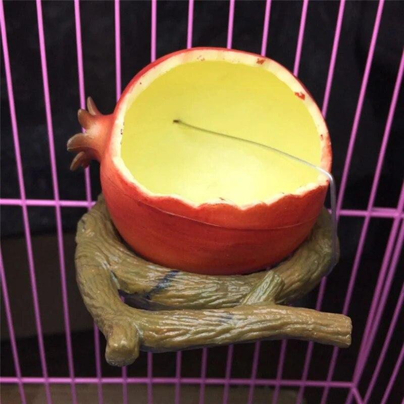 Lustige Fruchtform Vogel Orange Granatapfel Futter Wasser Futternapf Container Futterspender für Kisten Käfige Coop Haustier Papagei Futterspender
