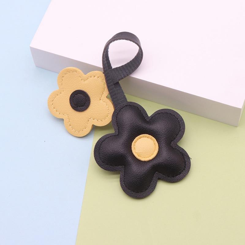 Flower Key Vegan Leather Ombre Findings Y2K Bag Charm Crafting Leathercrafting Guild Supplies Festival Bag