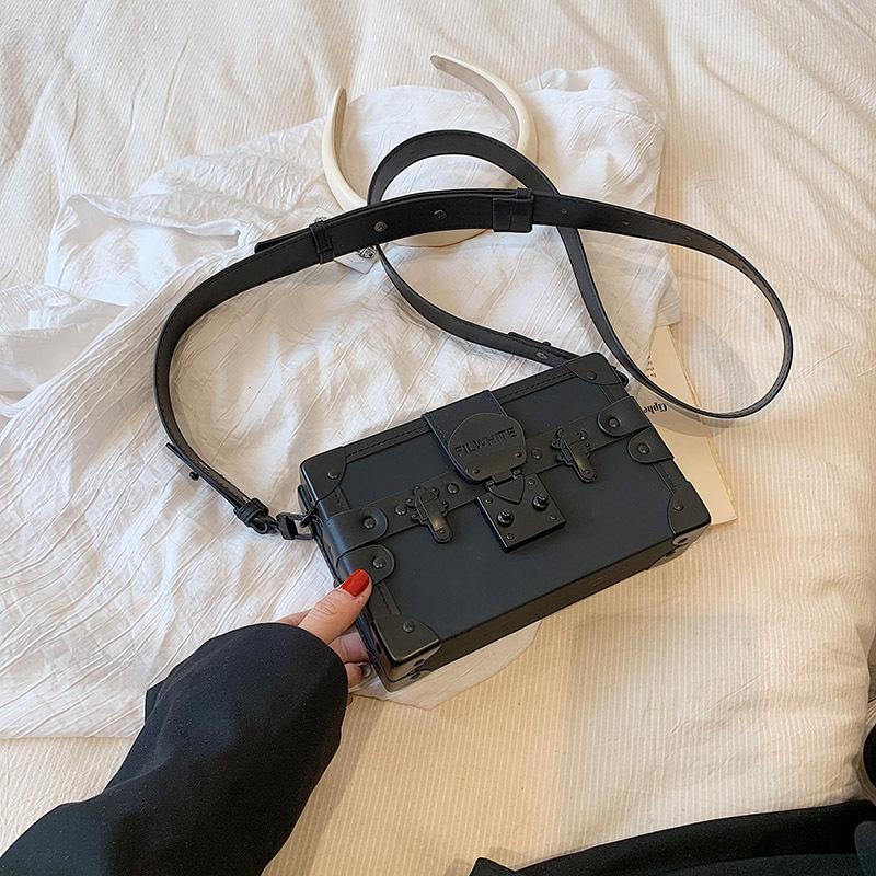 Box Bag Small Square Bag Women's Spring and Summer New Trendy Retro Small Box One Shoulder Messenger Bag Men's Mini Bag
