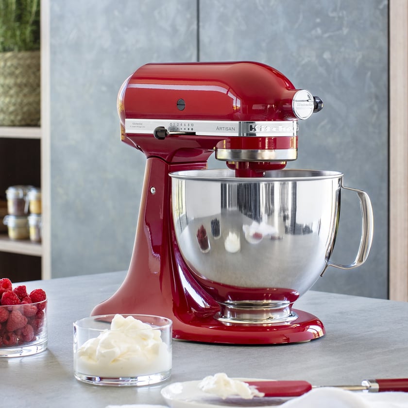 Kitchenaid Artisan 5Ksm175 4.8L Mixer Kitchenaid Color: Gloss Red