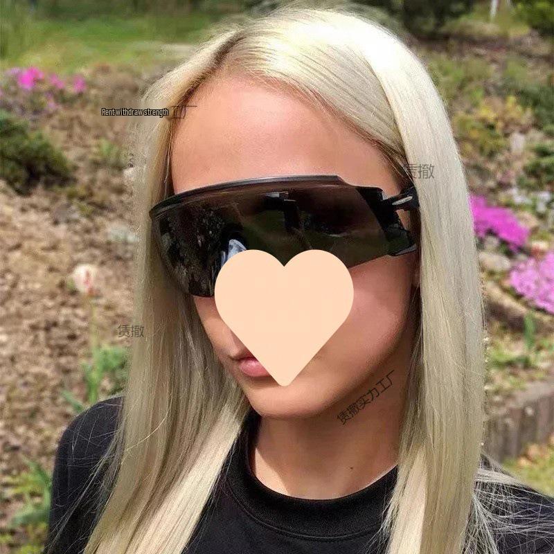 European & American Retro Frameless Riding Sunglasses: Stylish Anti-UV Large Frame for Men & Women