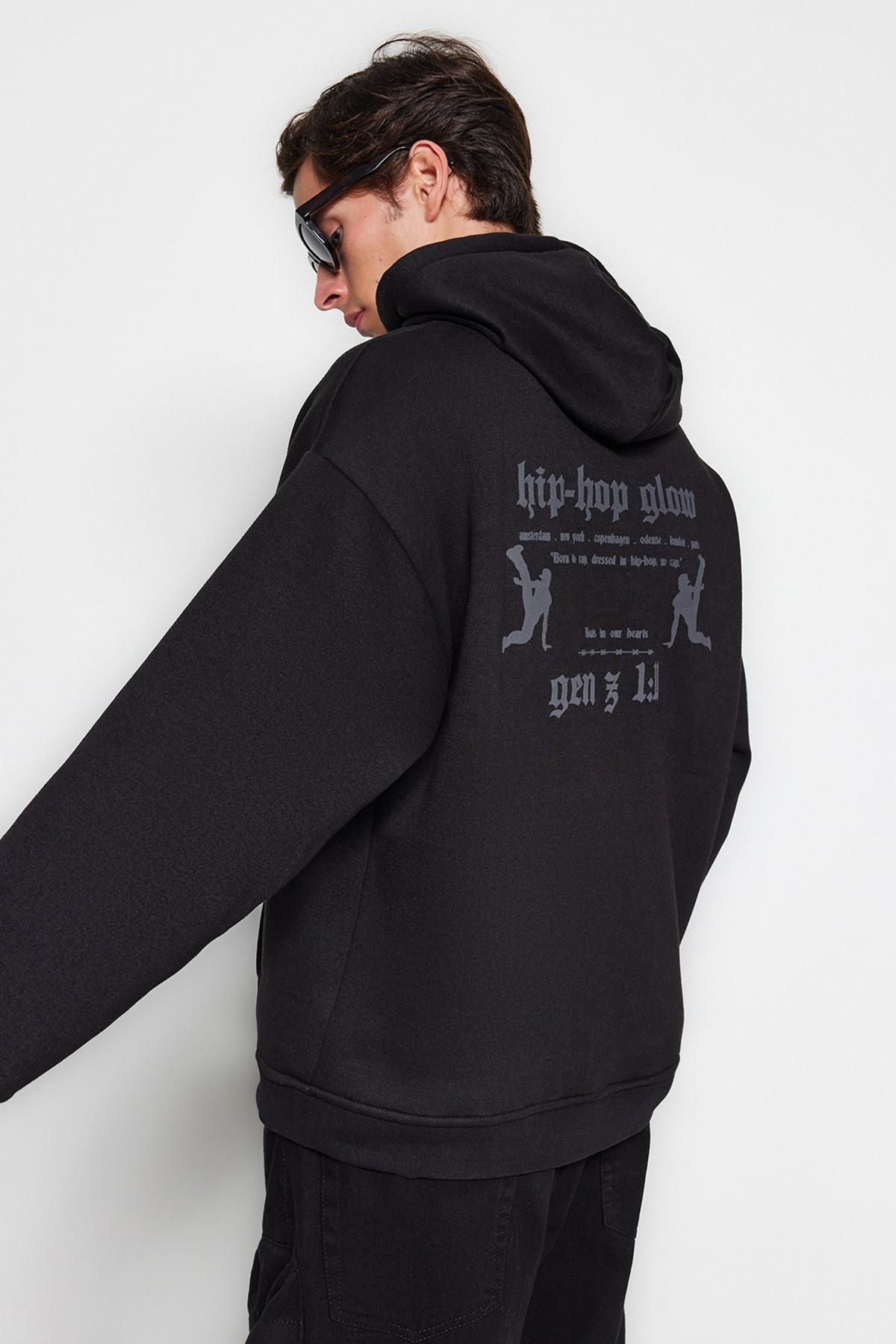 

Мужской черный..