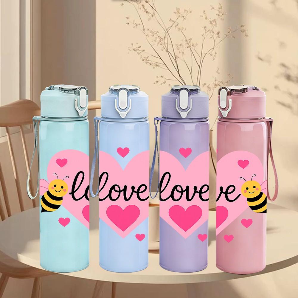 1PC Bee Heart Love Valentines Print 750ml Color Plastic Sports Water Bottle Leakproof Flip Straw Lid Suitable for Sports Office Home Use