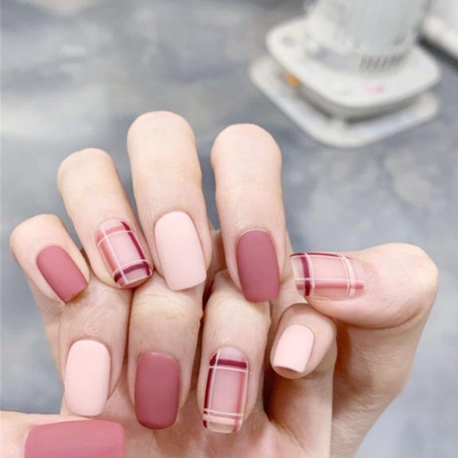 24Pcs Handmade Short Round Coffin Press On Nails Ocean Star Moon Blue Gradient Fake Nails With Glue