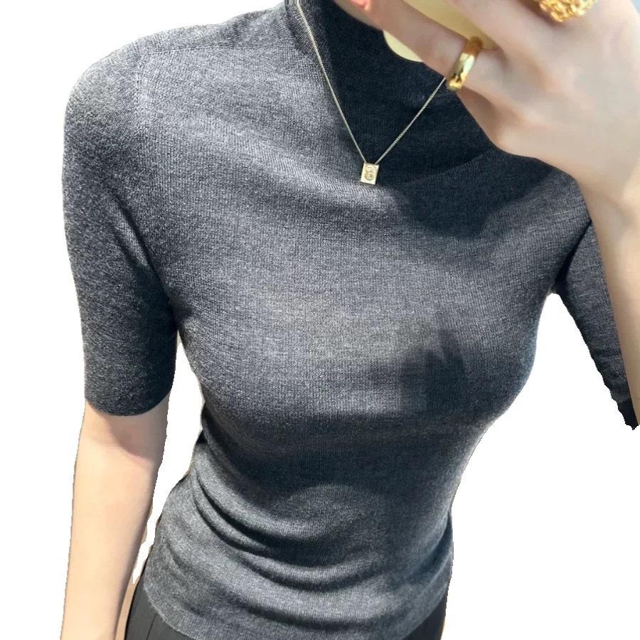 Women's Fine Wool Slimming Pullover with Half-High Neck and Five-Point Sleeves
