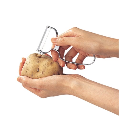 Kai Corporation KAI Easy To Hold Handle Shape Stainless Steel Peeler Peeler with Potato Bud Remover Dishwasher Safe KAI KITCHEN Silver DH8009